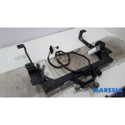 Renault - Master - Towbar