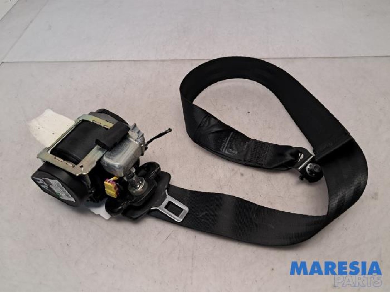 Fiat - Punto - Front seatbelt, right