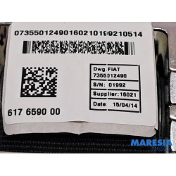 Fiat - Punto - Front seatbelt, left