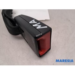 Fiat - Punto - Rear seatbelt buckle, centre