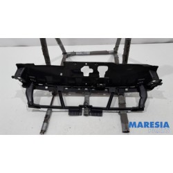 Peugeot - 308 - Front part support