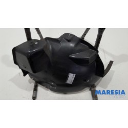 Renault - Master - Wheel arch liner