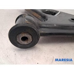 Fiat - Punto - Querlenker unten links vorne