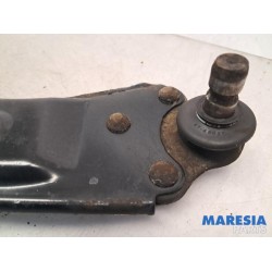 Fiat - Punto - Querlenker unten links vorne