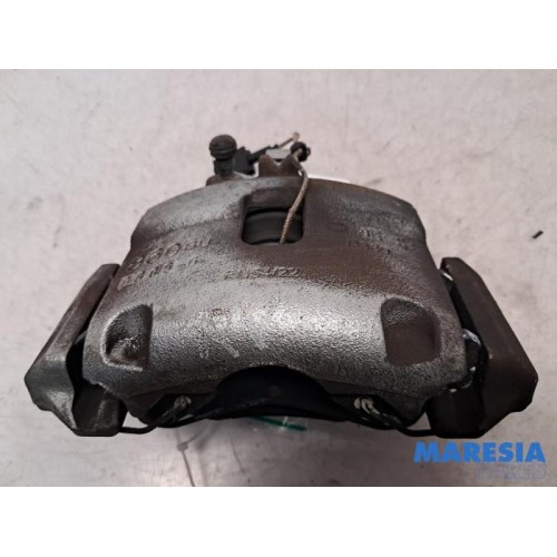 Fiat - Punto - Front brake calliper, right