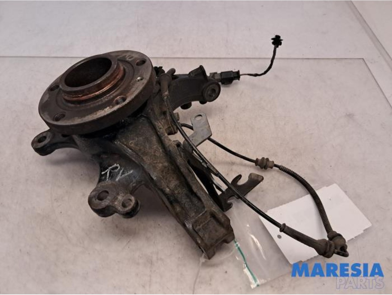 Peugeot - 308 - Knuckle, front right