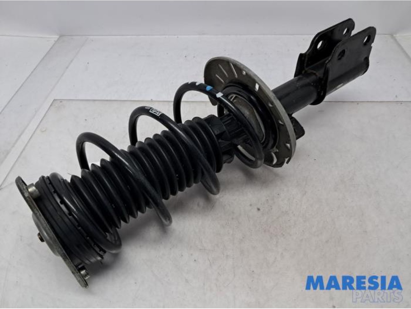 Peugeot - 308 - Front shock absorber rod, right