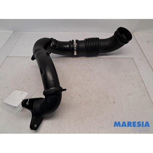 Renault - Master - Air intake hose