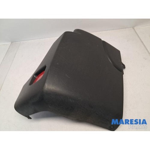 Renault - Master - Rear bumper component, right