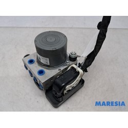 Peugeot - 308 - ABS pump