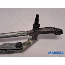 Peugeot - 308 - Wiper mechanism