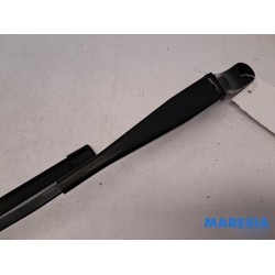 Peugeot - 308 - Front wiper arm