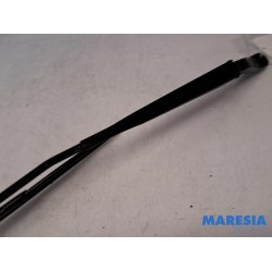 Renault - Master - Front wiper arm