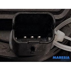 Renault - Master - Additional water pump