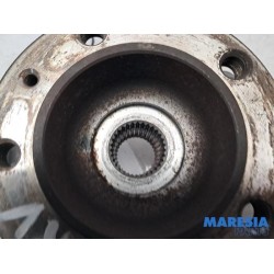 Renault - Master - Knuckle, front right