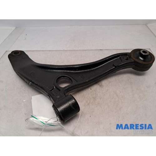 Renault - Master - Front lower wishbone, right