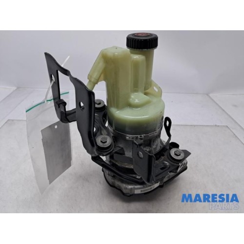 Renault - Master - Pompe direction assistée