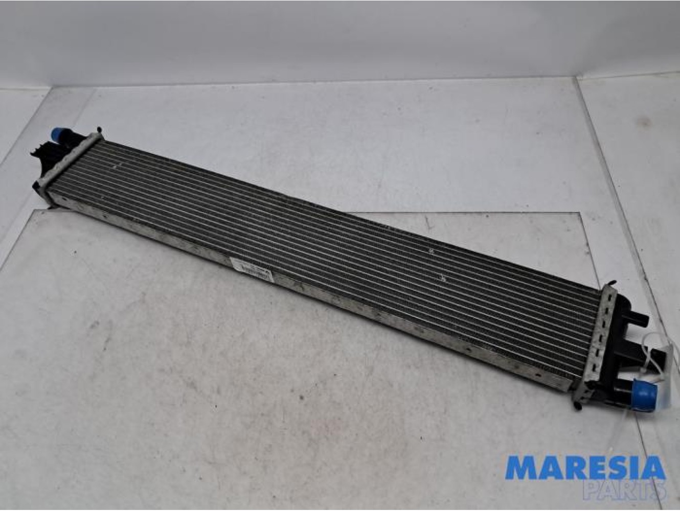 Renault - Master - Radiator