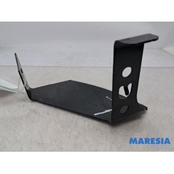 Renault - Master - Front bumper bracket, left