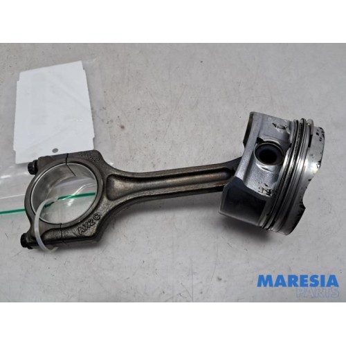 Citroen - Berlingo - Connecting rod