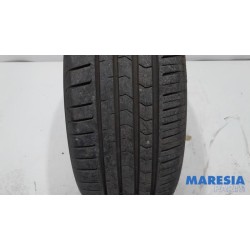 Renault - Espace - Tyre