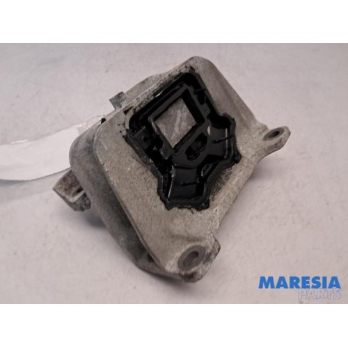 Renault - Master - Support moteur
