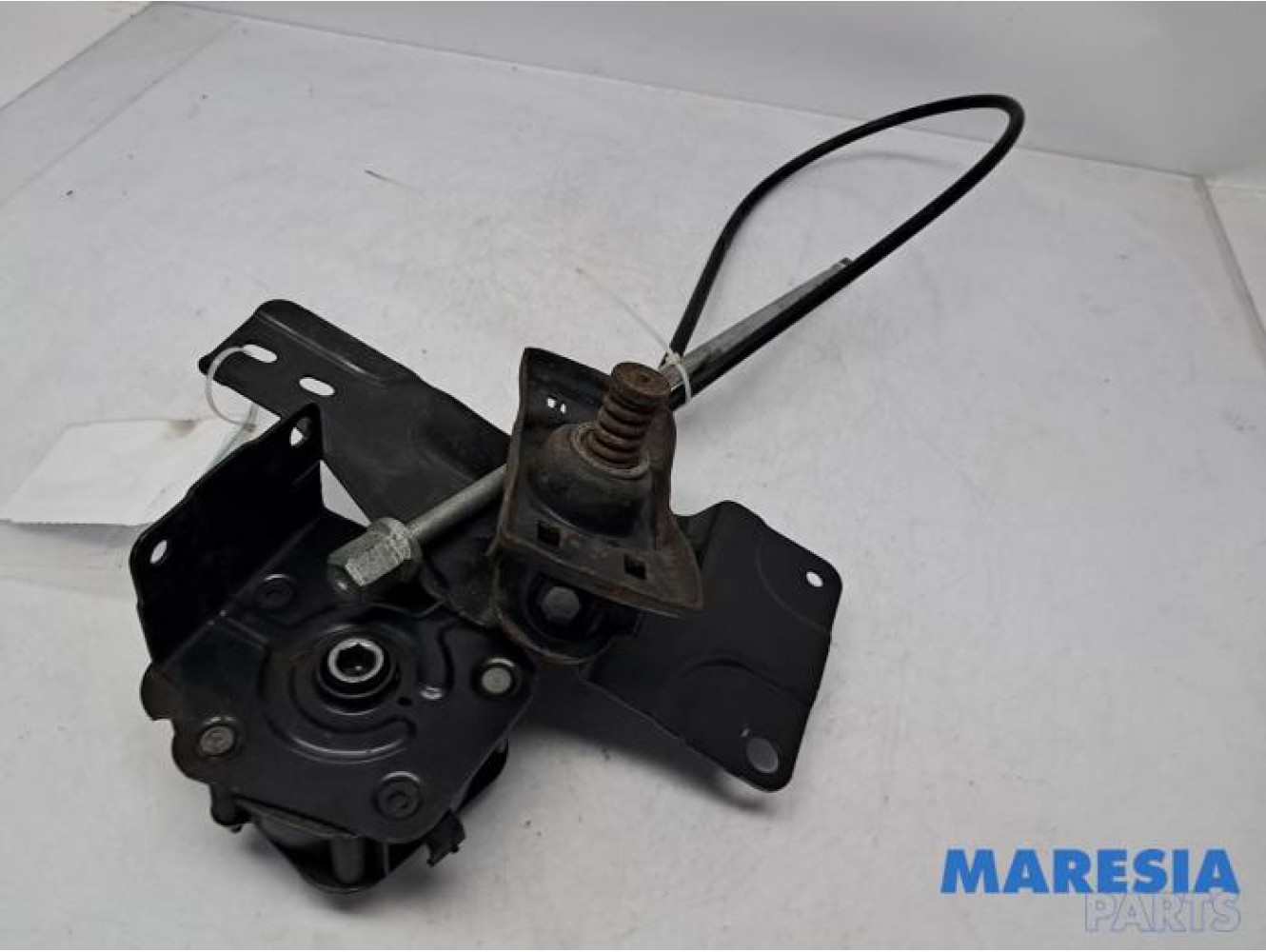 Renault - Master - Hebemachanik Reserverad