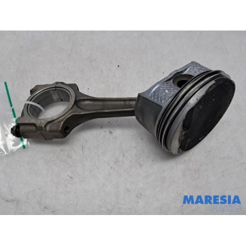 Peugeot - 307 - Connecting rod