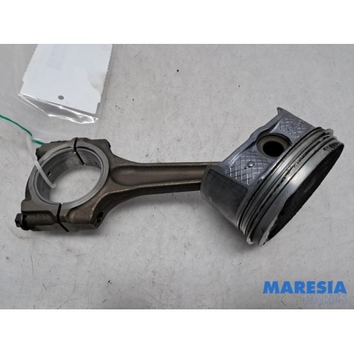 Peugeot - 307 - Connecting rod