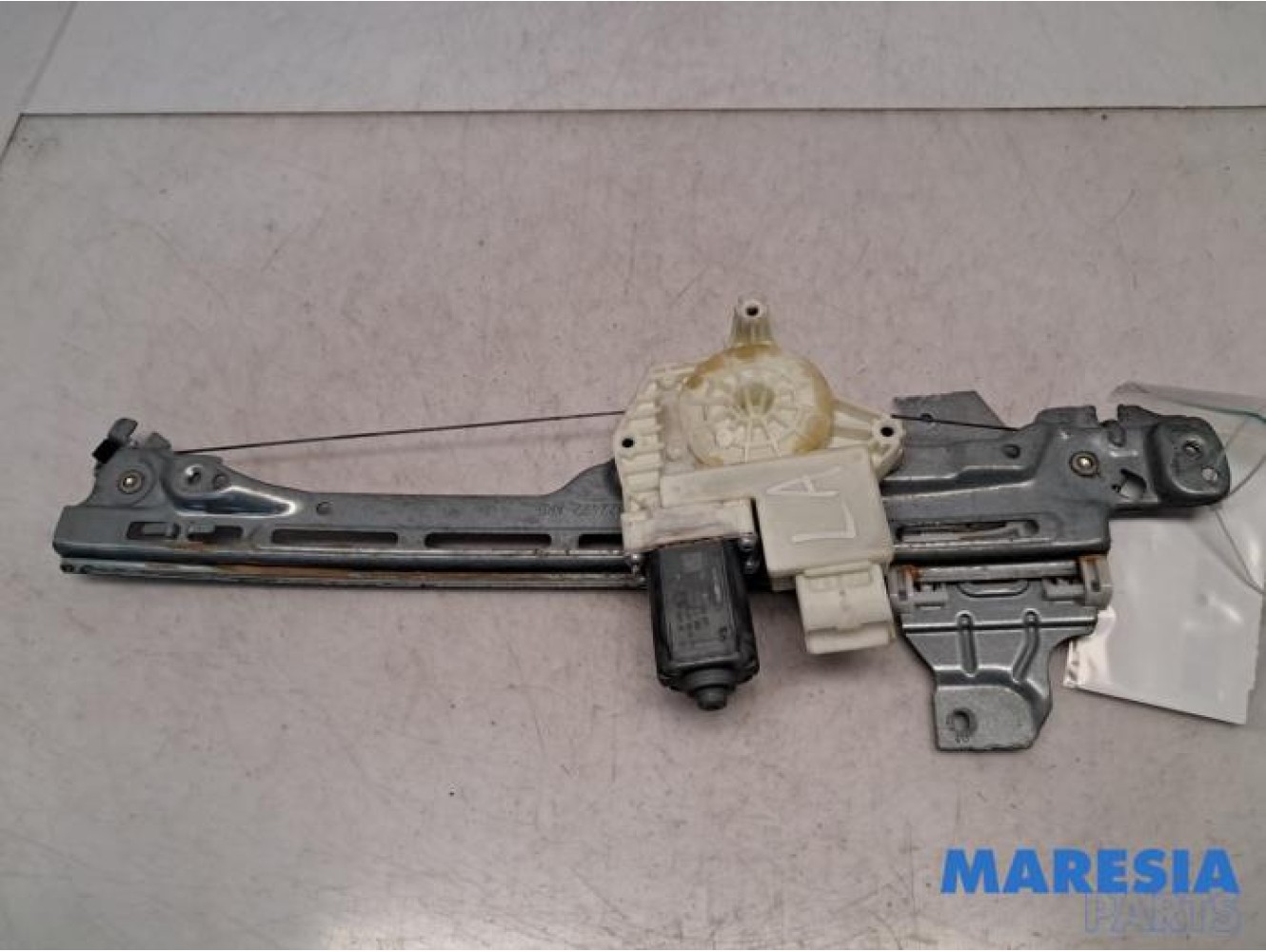 Peugeot - 308 - Fenstermechanik 4-türig links hinten
