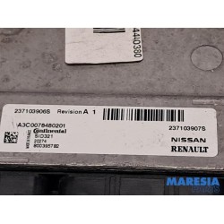 Renault - Master - Engine management computer