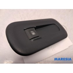 Renault - Master - Electric window switch