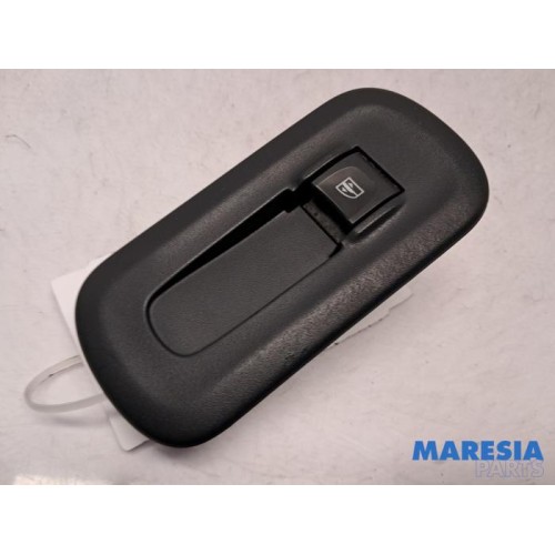 Renault - Master - Electric window switch