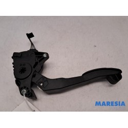 Renault - Master - Gaspedaalpositie Sensor