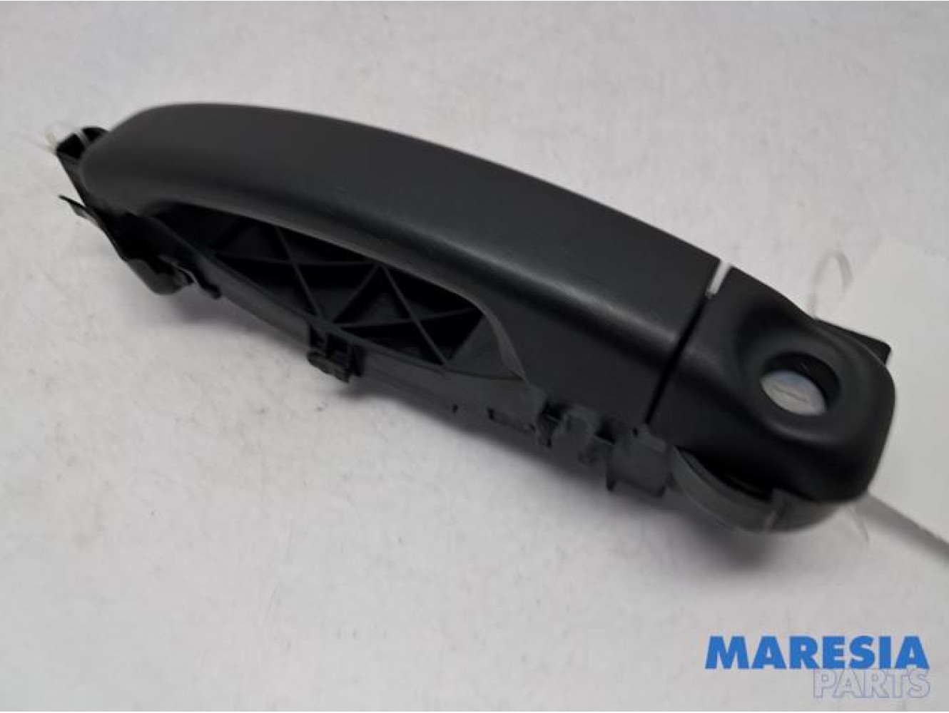 Renault - Master - Minibus/van rear door handle