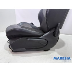 Peugeot - 2008 - Stoel links