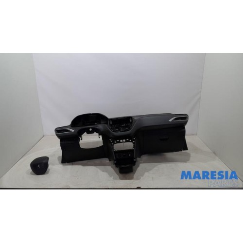 Peugeot - 2008 - Airbag set + dashboard