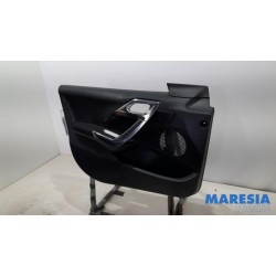 Peugeot - 2008 - Portierbekleding 4Deurs links-voor