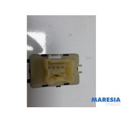 Dacia - Sandero - Elektrisches Fenster Schalter