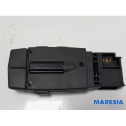 Dacia - Sandero - Commande radio volant