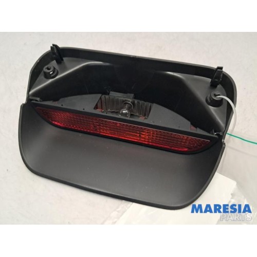Dacia - Sandero - Third brake light