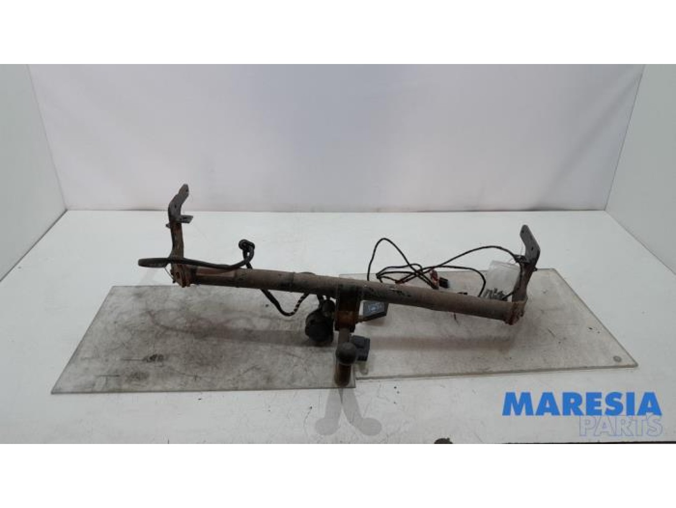 Peugeot - 2008 - Towbar