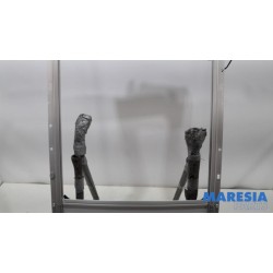 Peugeot - 2008 - Sliding headliner mechanism