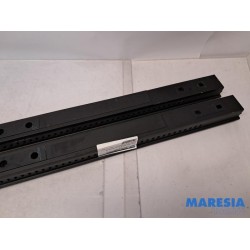 Renault - Espace - Stoel Rails links
