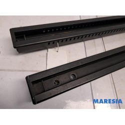 Renault - Espace - Seat rails, right