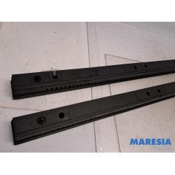 Renault - Espace - Seat rails, right