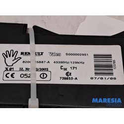 Renault - Espace - Card reader (lock)