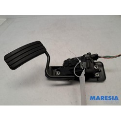 Renault - Espace - Accelerator pedal