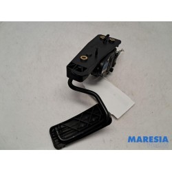 Renault - Espace - Accelerator pedal
