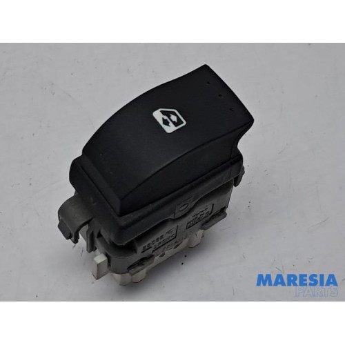 Renault - Espace - Electric window switch